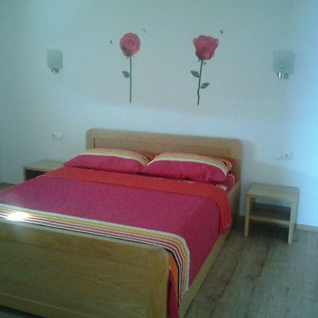 Apartmani "Grgic" Омиш Экстерьер фото