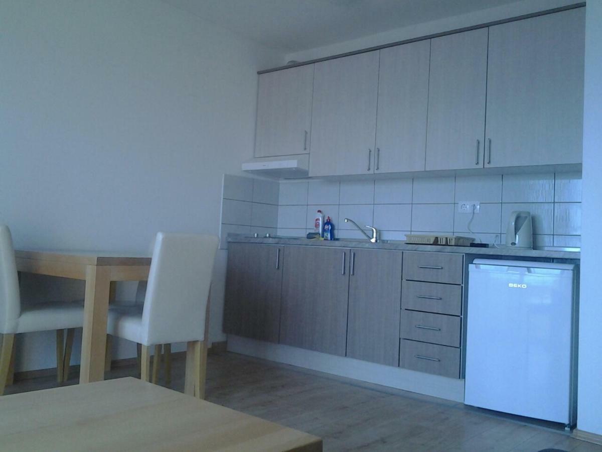 Apartmani "Grgic" Омиш Экстерьер фото
